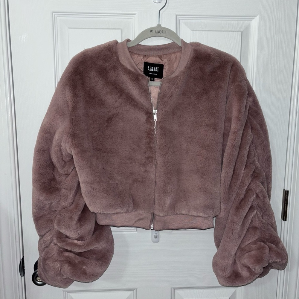 Plush Faux Fur Jacket in Mauve